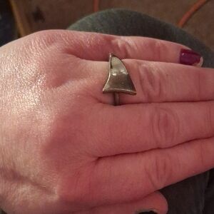 Silver Shark Fin Ring